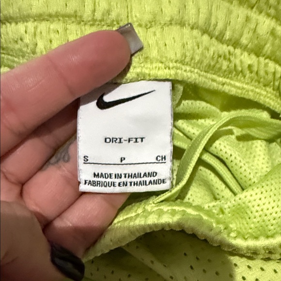 Nike Blue Tee and Neon Shorts Set - Picture 4 of 8